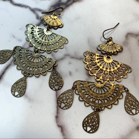 Delicate gold chandelier Anthropologie earrings